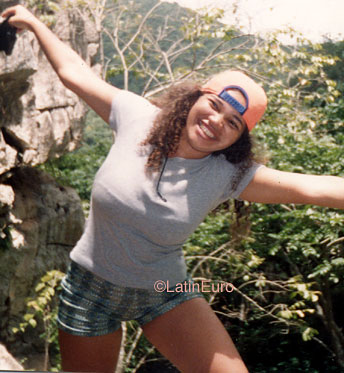 Date this tall Brazil girl Joelma from FORTALEZA B9286