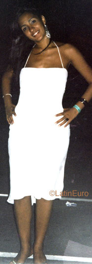 Date this exotic Brazil girl Shirlene from RIO DE JANEIRO B9309