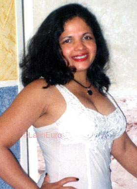 Date this georgeous Brazil girl Betanion from BOA VISTA B9254