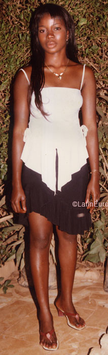 Date this athletic Faso girl Odile from  A9769