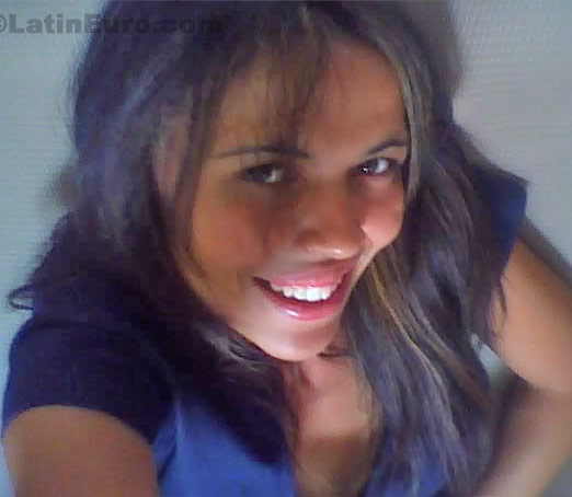 Date this passionate Brazil girl Catia from Sao Carlos B-101