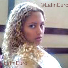 Date this hot Brazil girl Kathelyne from Macae B1106