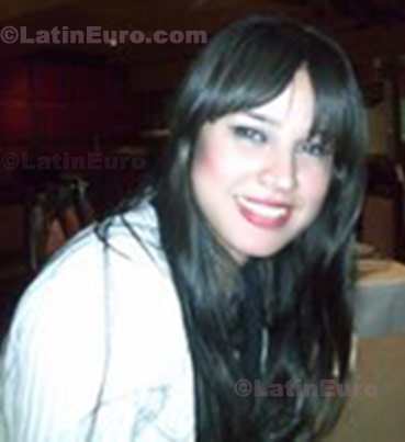 Date this lovely Brazil girl Gabriela from Rio de Janeiro B132