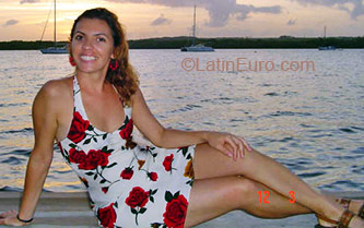 Date this charming Brazil girl Elisangela from Jaboatao dos Guararapes B1369
