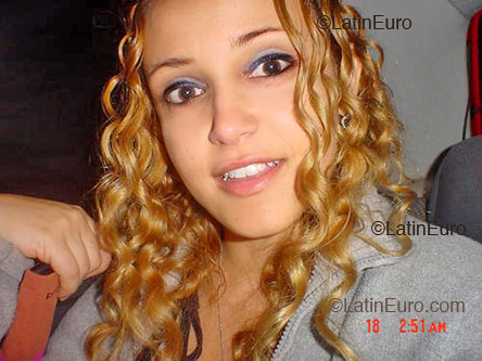 Date this happy Brazil girl Izabela from  B1604