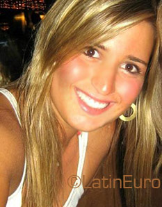 Date this athletic Brazil girl Roberta from Campinas B1670
