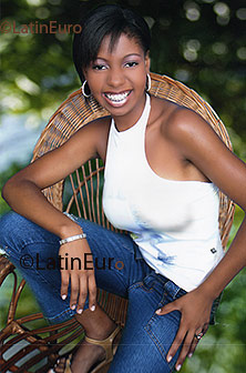 Date this beautiful Brazil girl Simone from Belo Horizonte B1808