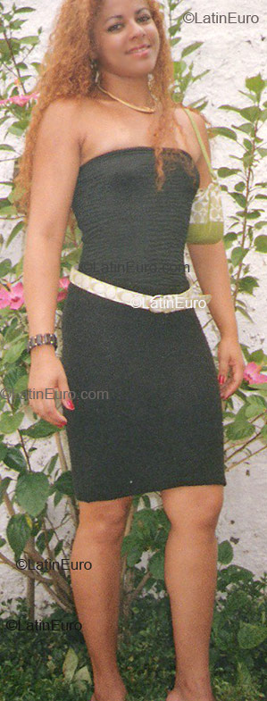 Date this good-looking Brazil girl Maria from Sao Goncalo B1870