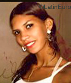 Date this beautiful Brazil girl Anna from  B1961