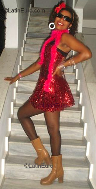 Date this exotic Brazil girl Poliana from  B1967
