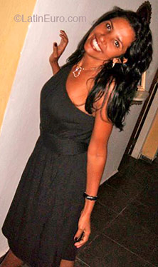 Date this athletic Brazil girl Cleonice from Duque de Caxias B2125