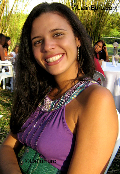 Date this athletic Brazil girl Rosangela from  B2182