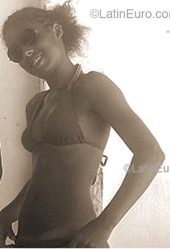 Date this tall Brazil girl Ciane from  B2199