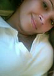 Date this fun Brazil girl Geyse from  B2219