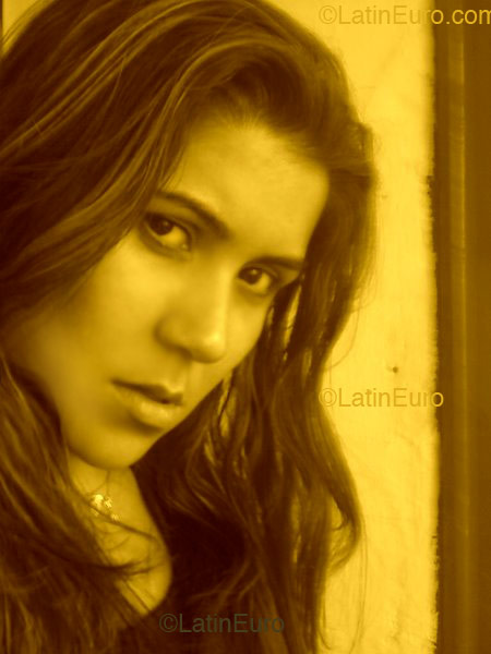 Date this good-looking Brazil girl Gisele from SAO PAULO B2332