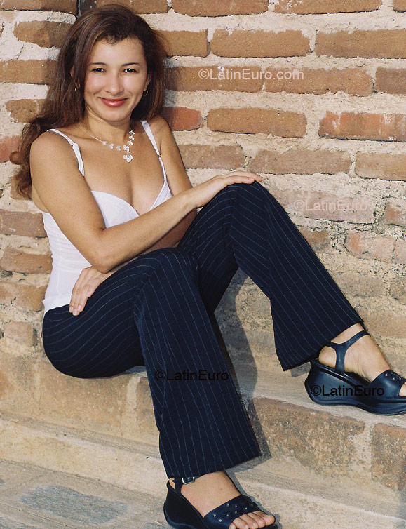 Date this georgeous Brazil girl Maria from  B753