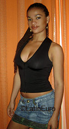 Date this good-looking Brazil girl Gilvana from RIO DE JANEIRO B2591