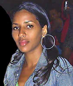 Date this young Brazil girl Lana from SALVADOR B2608