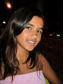 Date this sultry Brazil girl Amanda from  B2691