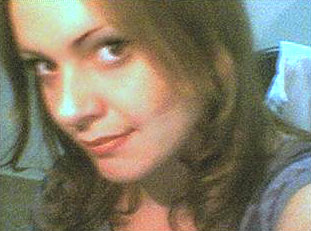 Date this charming Brazil girl Fernanda from BAURU B2716