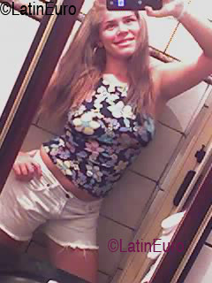 Date this athletic Brazil girl Daiana from RIO DE JANEIRO B2739