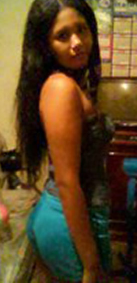 Date this pretty Brazil girl Bianca from MANAUS B2870