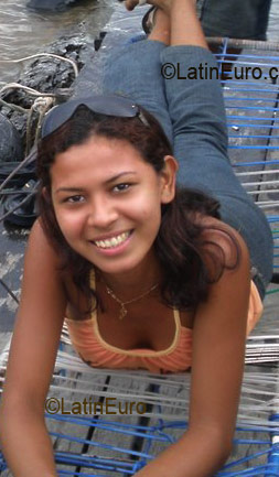 Date this sensual Brazil girl Priscila from OURO VERDE B2999