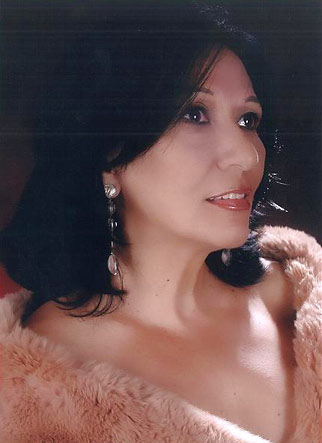 Date this good-looking Brazil girl Vania from  B3271