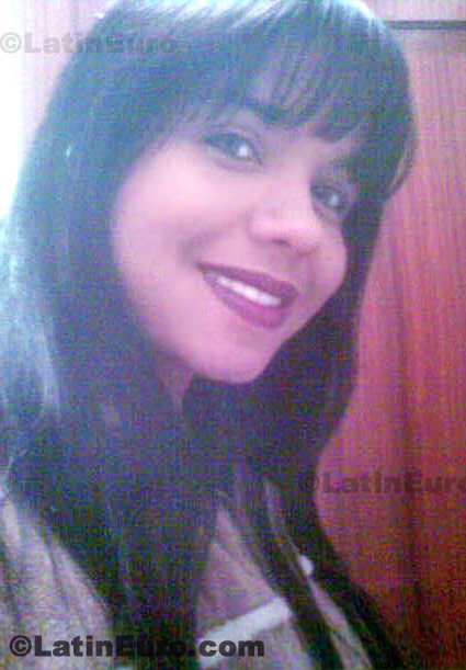 Date this tall Brazil girl Jana from Teixeira B331