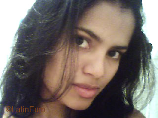 Date this sultry Brazil girl Gileangela from SAO PAULO B3346