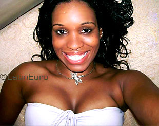 Date this foxy Brazil girl Isabelle from RIO DE JANEIRO B3415
