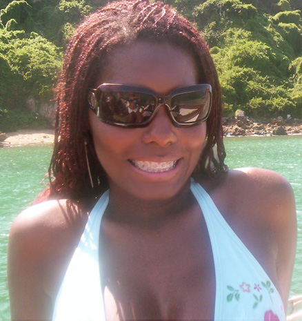 Date this beautiful Brazil girl Valeria from COSMOPOLIS B3682