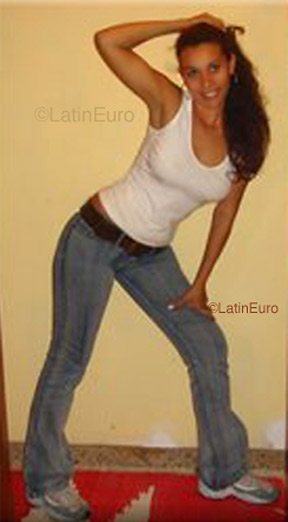 Date this foxy Brazil girl Roberta from BARRA DE SAO JOAO B3736