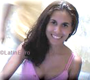 Date this georgeous Brazil girl Cassia from RECIFE B3752
