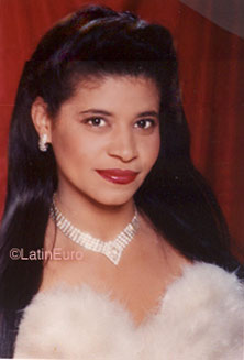 Date this beautiful Brazil girl Maria from  B3929