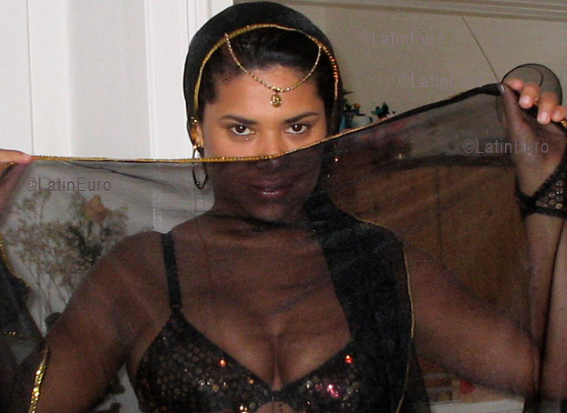 Date this fun Brazil girl Eliana from PORTELA B3984