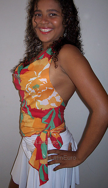 Date this hot Brazil girl Paticia from JABOATAO DOS GUARARAPES B4003