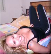 Date this cute Brazil girl Rubia from PRAIA GRANDE B2704