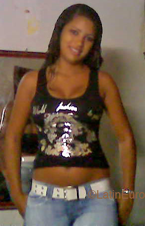 Date this athletic Brazil girl Andreza from OLINDA B4238