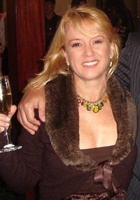 Date this athletic Brazil girl Silvia from SAO PAULO B4400