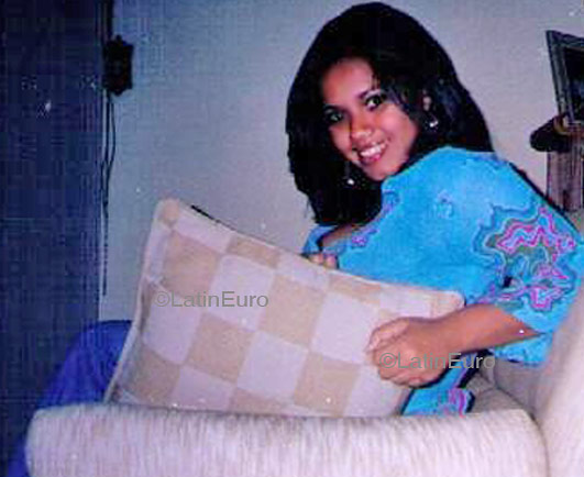 Date this hard body Brazil girl Ana from RIO DE JANEIRO B4416