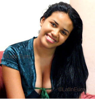 Date this georgeous Brazil girl Fabiana from SANTA INES B4450
