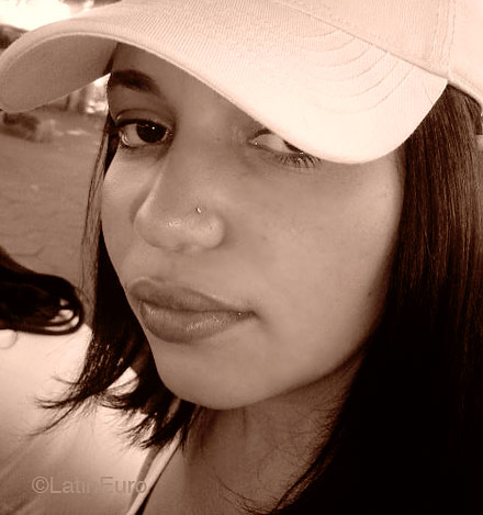 Date this georgeous Brazil girl Angela from FELIXLANDIA B4462