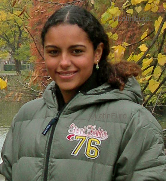 Date this sensual Brazil girl Vanessa- from FORTALEZA B4497