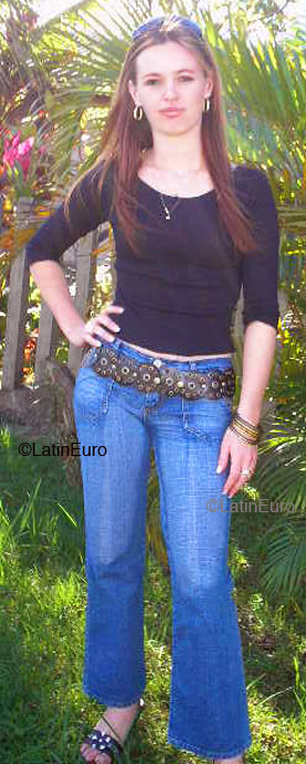Date this good-looking Brazil girl Alexandra from  B4549