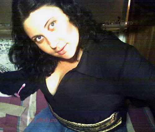 Date this fun Brazil girl Angela from MANDAGUARI B4619