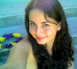 Date this tall Brazil girl Juliane from PORTO SEGURO B4623