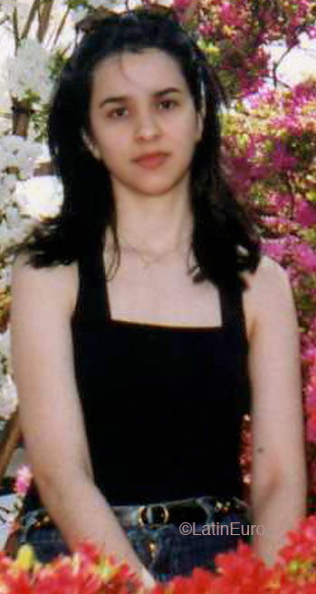 Date this fun Brazil girl Sara from PIRACICABA B4760
