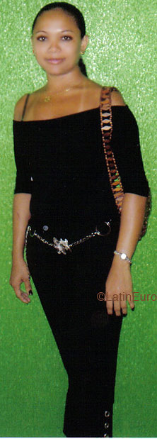 Date this nice looking Brazil girl Lede from FORTALEZA B4842
