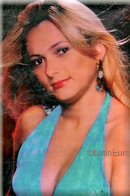 Date this good-looking Brazil girl Josiane from TAUA B5012